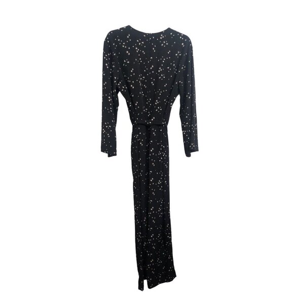 NEW - GAP Bell Sleeve Jumpsuit Black White Star Print Women's Size 10 - Picture 7 of 10